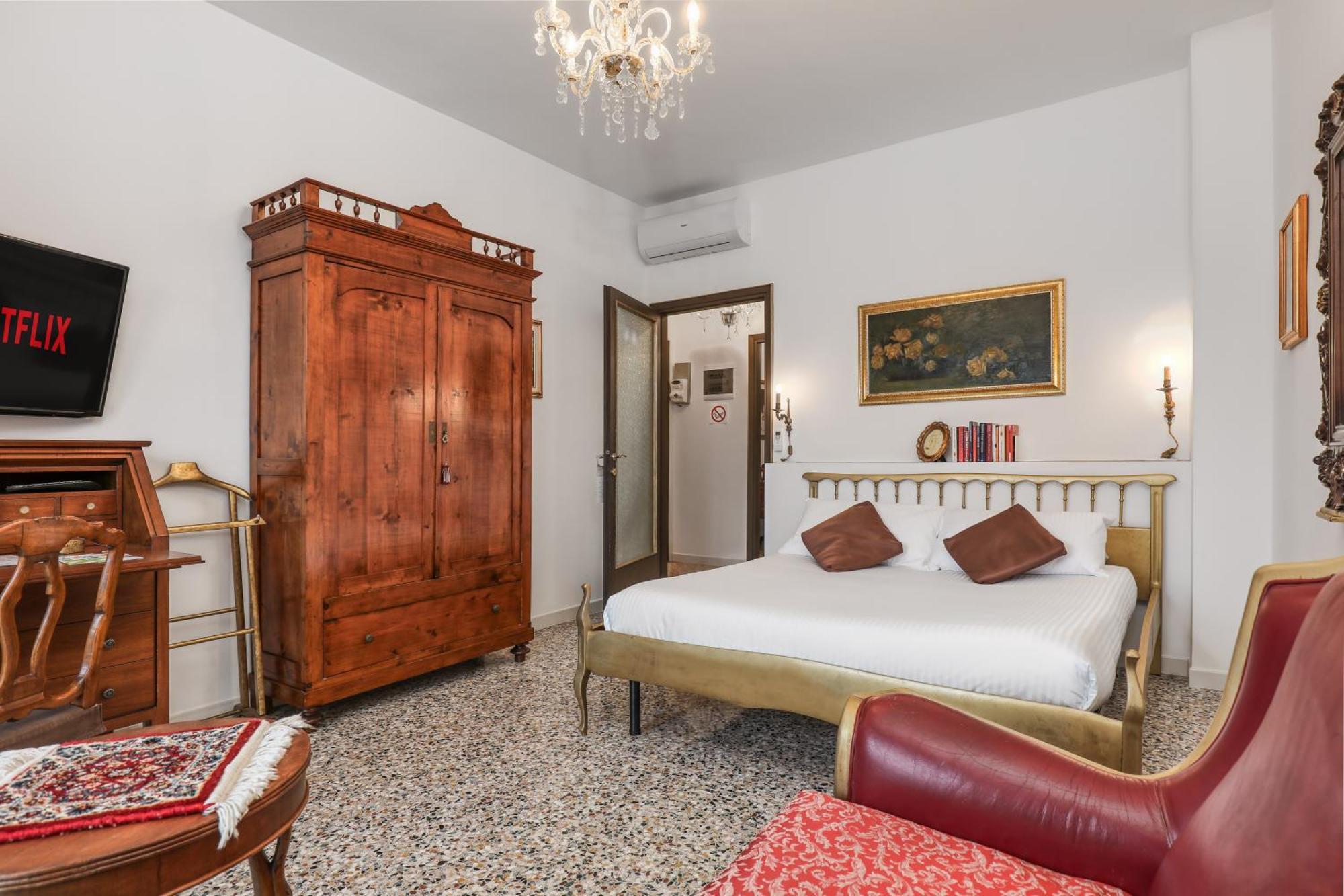 Suite Angolo Alla Stazione - Appartamento Con Terrazzo Panoramico Павия Экстерьер фото