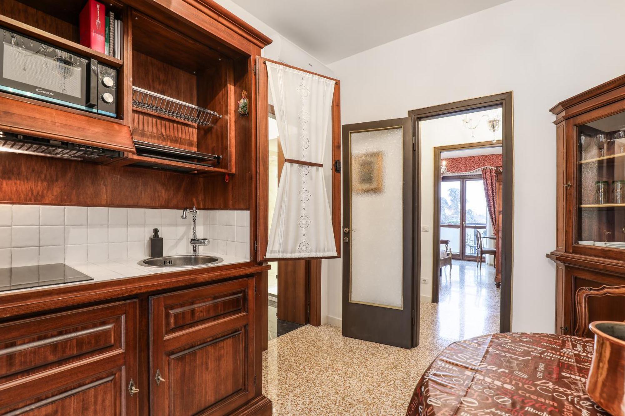 Suite Angolo Alla Stazione - Appartamento Con Terrazzo Panoramico Павия Экстерьер фото