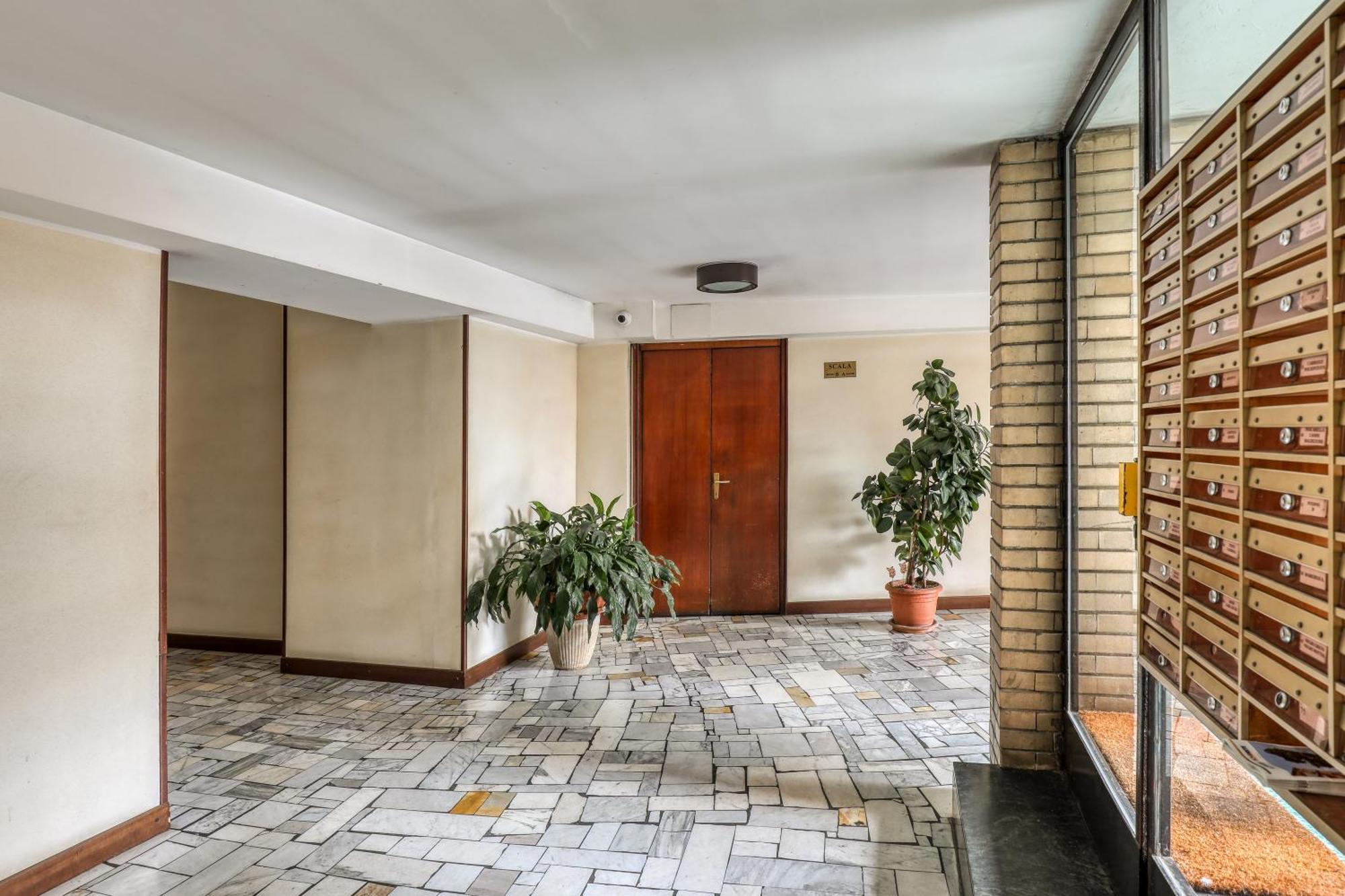 Suite Angolo Alla Stazione - Appartamento Con Terrazzo Panoramico Павия Экстерьер фото